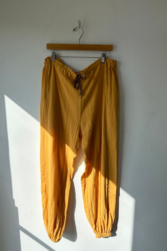 Free People We The Free Patti Pants Mustard Cropped Pants New Size