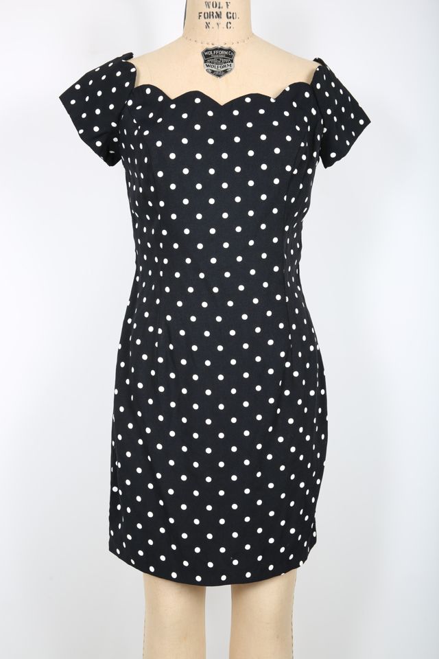 80s-90s-dress-code-discounted-shoponline-clc-cet-edu