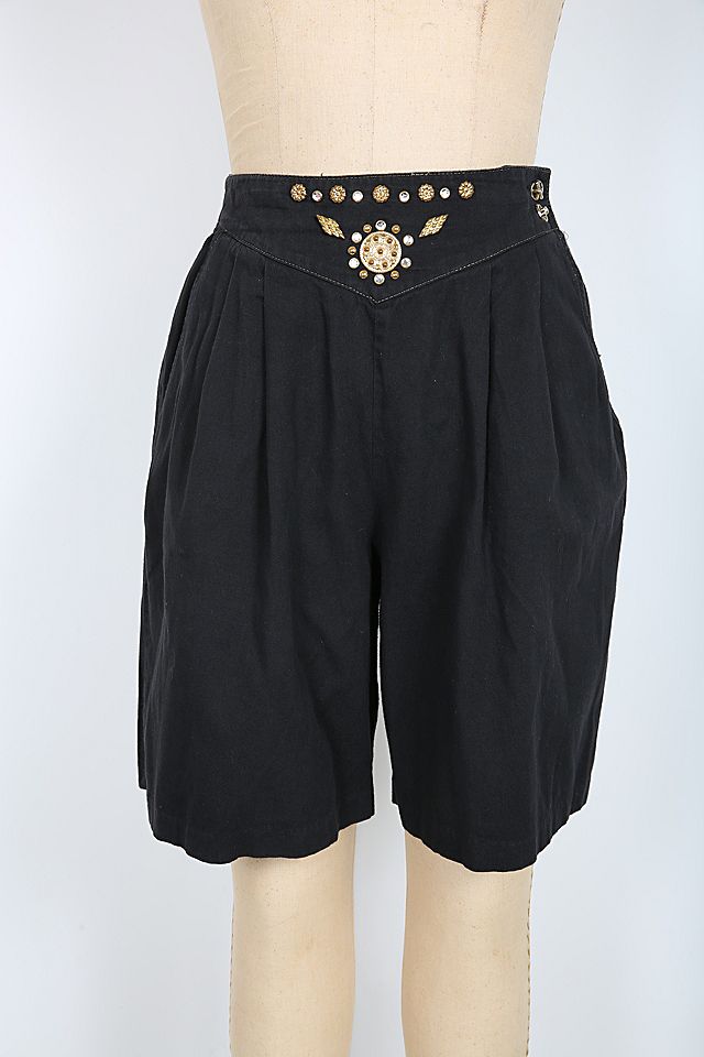 80s 90s Vintage Black Bermuda Shorts Selected by Love Rocks Vintage 80s 90s Vintage Black Bermuda Shorts Selected by Love Rocks Vintage