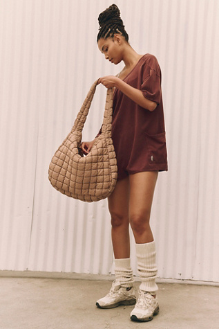 Hot Shot Tee Romper par FP Movement en Espresso Foncé, pour femme chez Free People