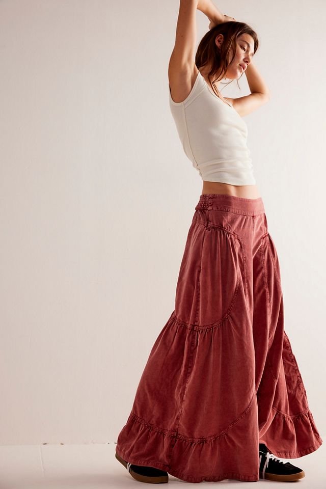 Rock Tee & Wide Leg Jeans - Sea of Shoes