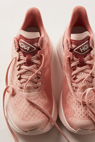 HOKA® Mach 6 Trainers