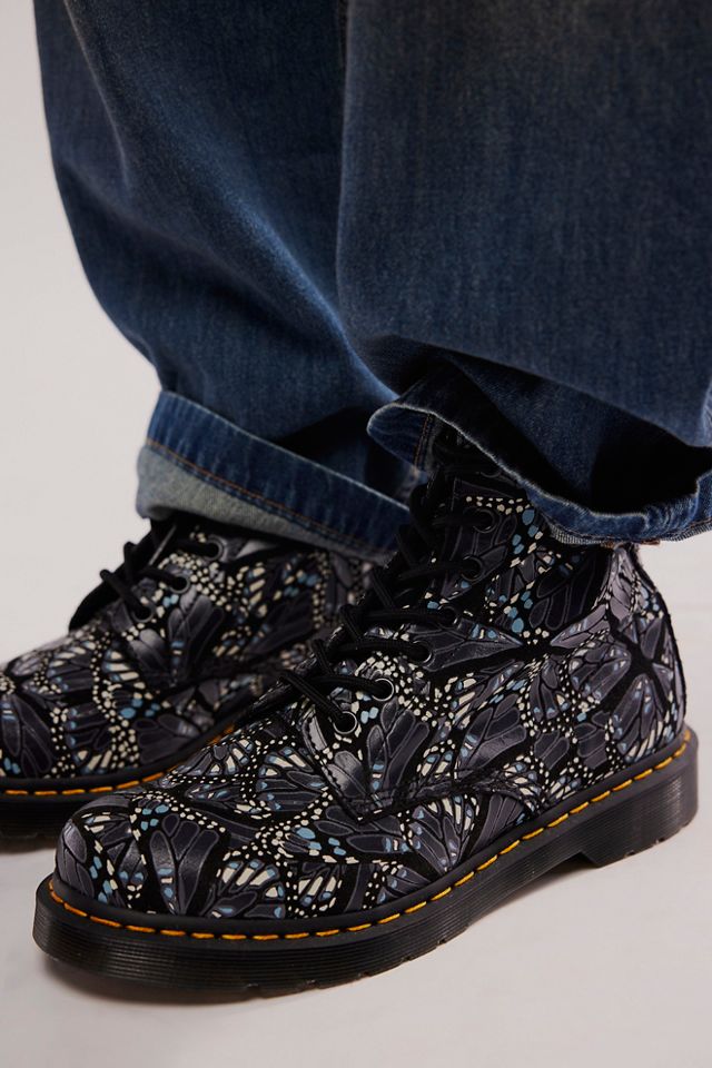 Bottes à lacets et imprimé papillons 1460 Dr. Martens #1