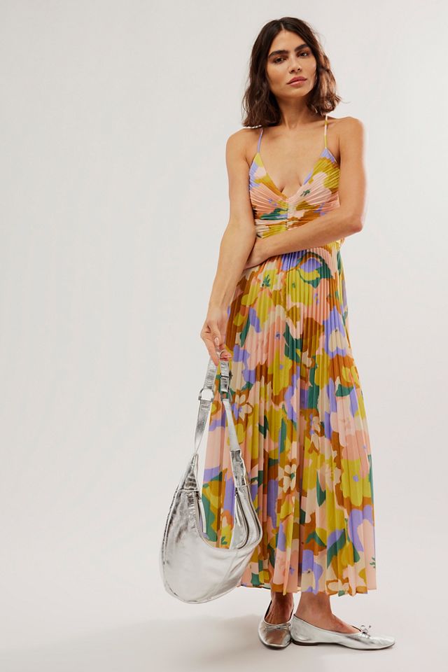Blythe Floral Plisse Midi Dress – ASTR The Label