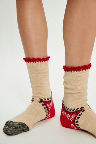 Raggedy Ankle Socks product page
