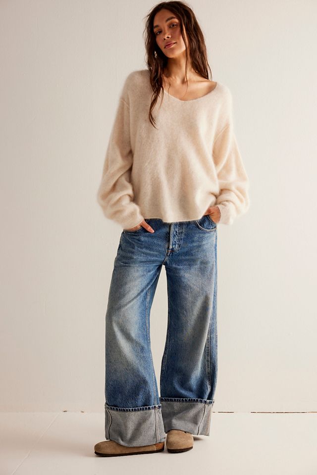Easton Luxe Cashmere V-Neck Sweater #5