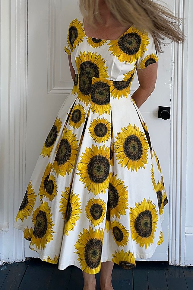 sunflower dress for women Yumi Women's Cotton Embroidered Midi Returns to be sent to Australia! Vintage Summer Sunflower Print Sleeveless