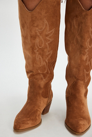 Homestead Wide Calf Boots