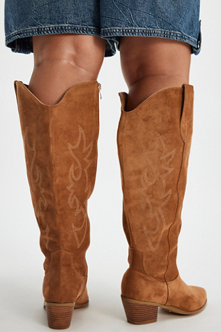 Homestead Wide Calf Boots