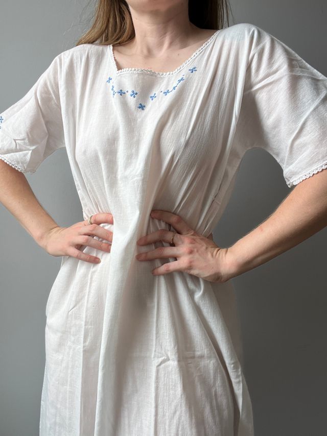 White flowy outlet dress