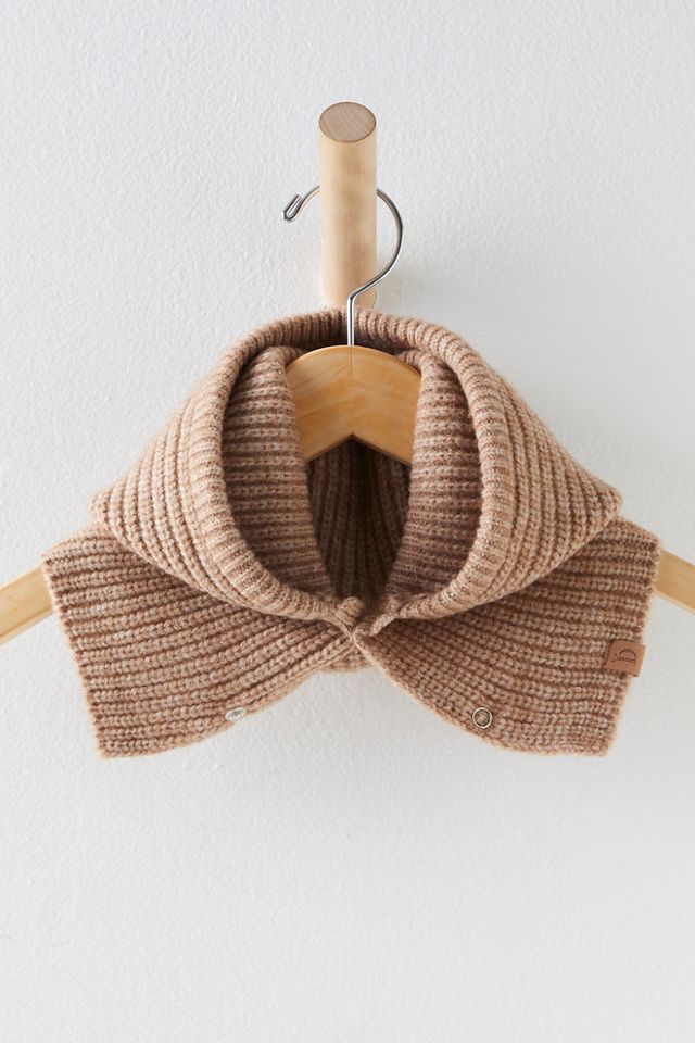 Daytrip Button Balaclava #1