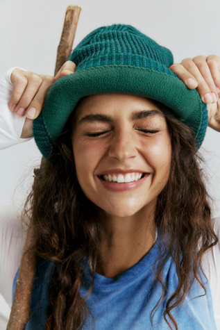 Let's Race Fleece Lined Recycled Yarn Beanie