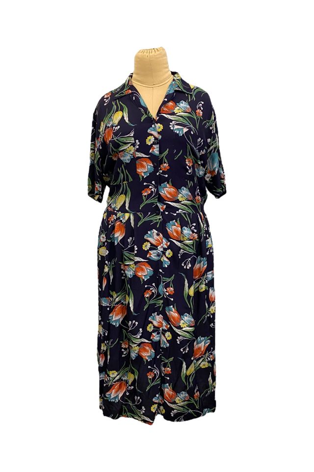 1980s Vintage ESPRIT Floral Rayon Dress Selected by BusyLady