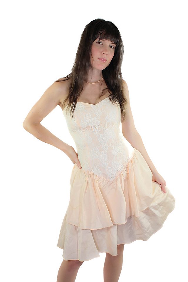 1980s Gunne Sax Peach Lace Party Dress Selected By Moons + 1980s Gunne Sax Peach Lace Party Dress Selected By Moons +