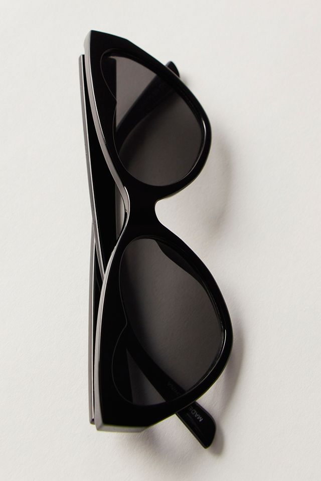 Lunettes de soleil recycléeœil de chat en forme de cœur Lore #1