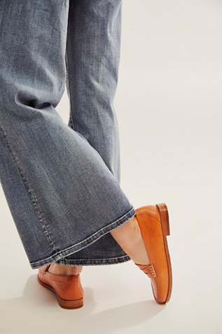 G.H. Bass Whitney Vachetta Loafers