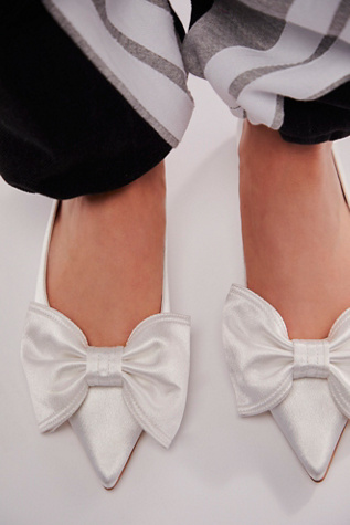 Bella Bow Flats by Jeffrey Campbell at Free People in Ivory, Size: US 7.5