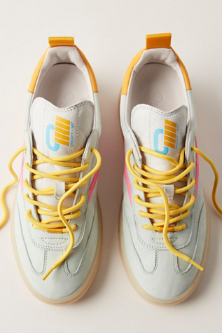 Oncept Panama Sneakers