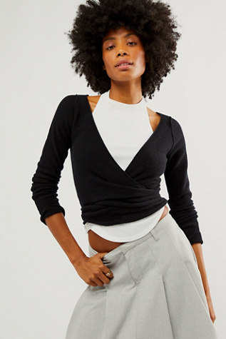 Женский свитер Free People Cashmere Reversible Wrap V-Neck, цвет: Чёрный — фото 3