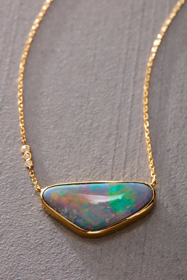 Collier Triangle Opale Celine Daoust #2