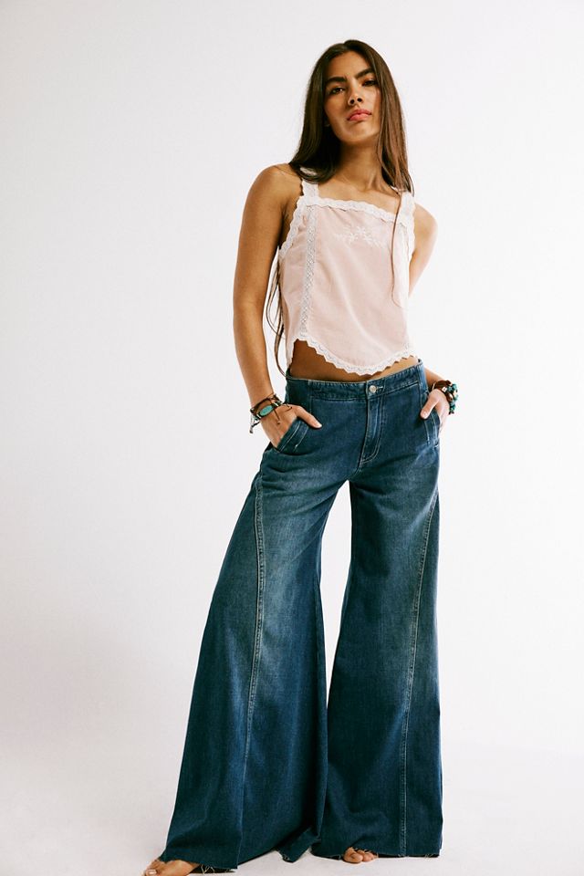 Extreme Wide Leg Jeans