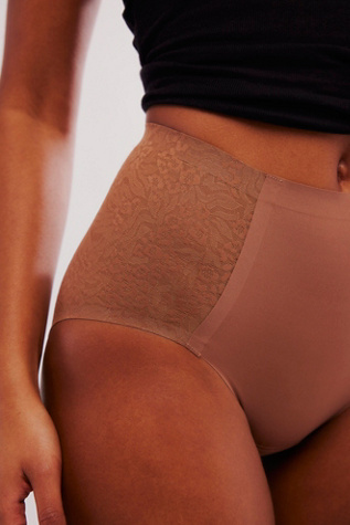 Sculpt High-Waisted Briefs