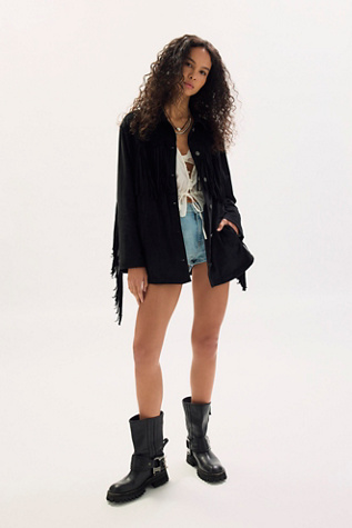 Женская куртка We The Free Fringe Out Vegan Suede, цвет: Чёрный — фото 3