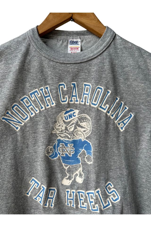 Pressbox Carolina Tar Heels Vintage Oversized T-Shirt Woodstock Design