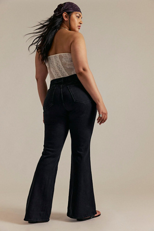 CRVY Infinite Stretch Pull-On Flare Jeans by We The Free at Free People in Black, Size: XL