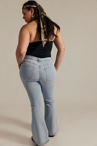 CRVY Infinite Stretch Pull-On Flare Jeans
