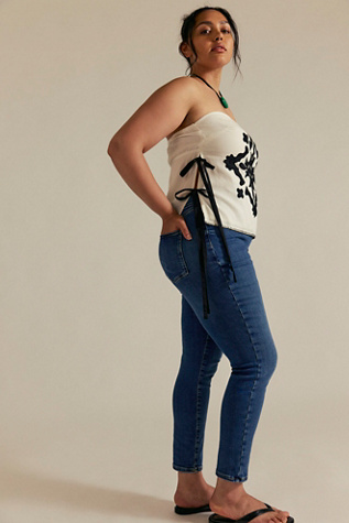 CRVY Infinite Stretch Pull-On Skinny Jeans