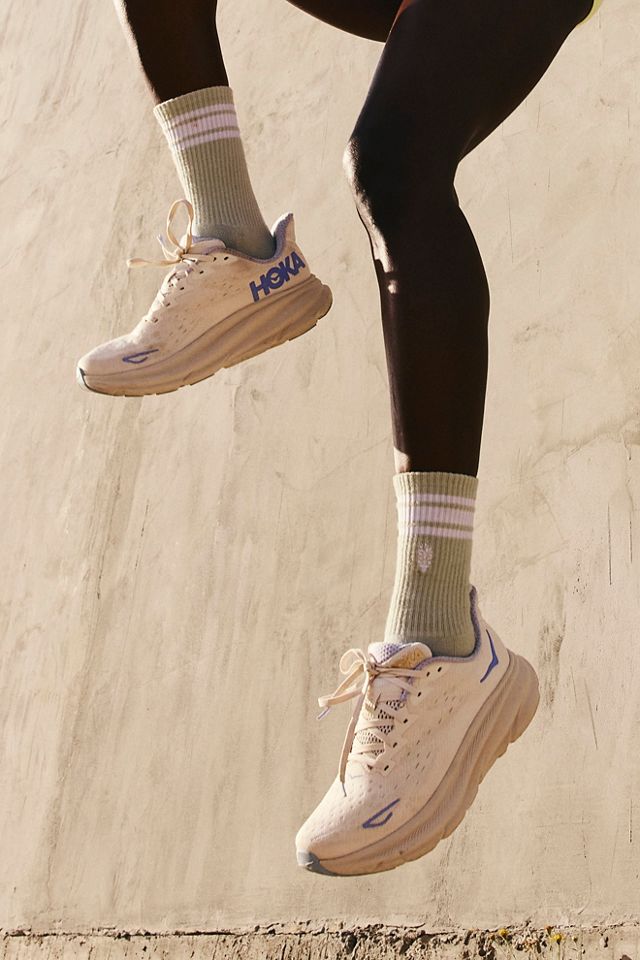 スニーカー HOKA X FP Movement Clifton 9 Sneakers HOKA® X FP Movement Clifton 9 Sneakers | Free People