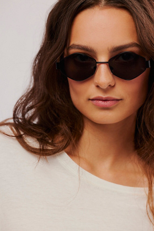 Sixth Sense Sunnies at Free People in Black