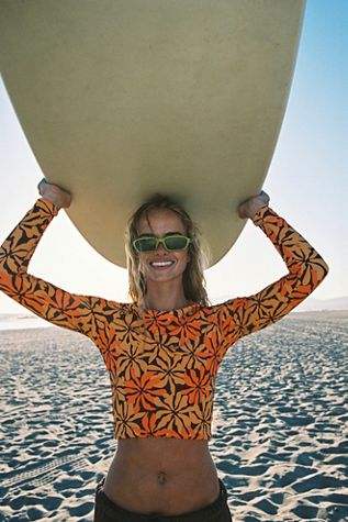 Rhythm Long-Sleeve Surf Crop