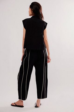 CRVY Venus Barrel Jeans