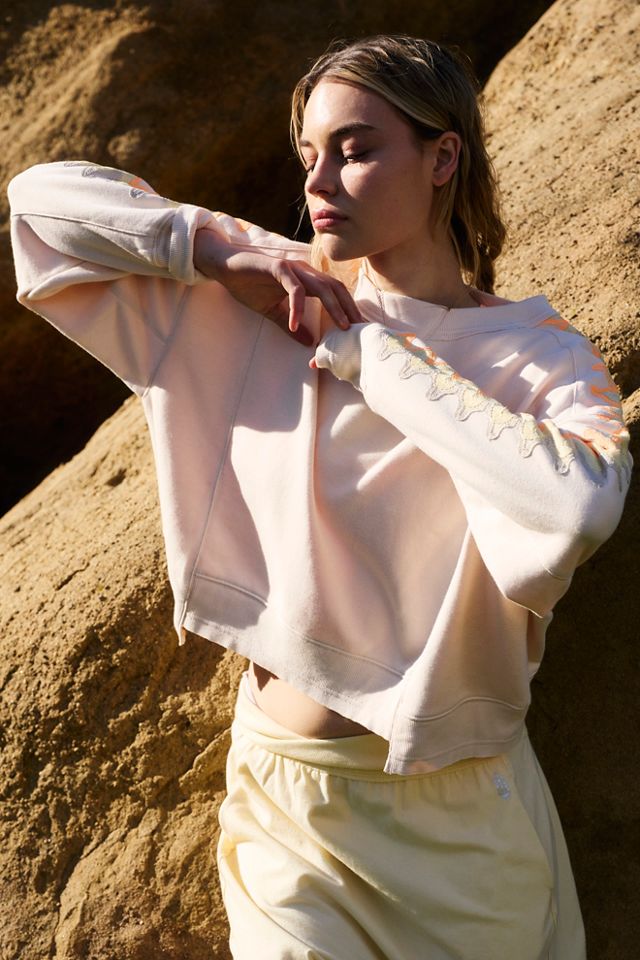 Feeling Wavy Intercept Pullover #3