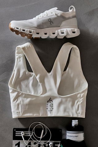 Win Win Sports Bra product page