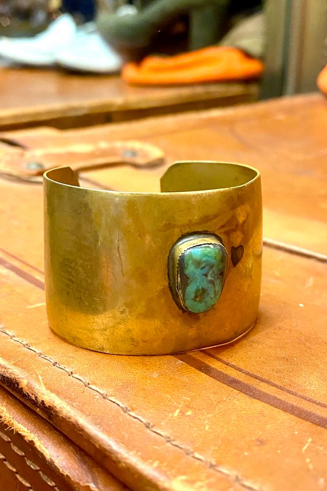 Bronze cuff store