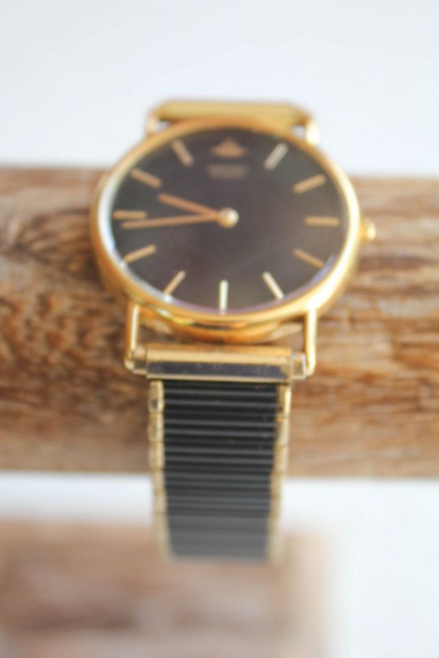 Vintage Black & Gold Seiko Stretchy Band Watch Selected By Moons + Junes Vintage #2