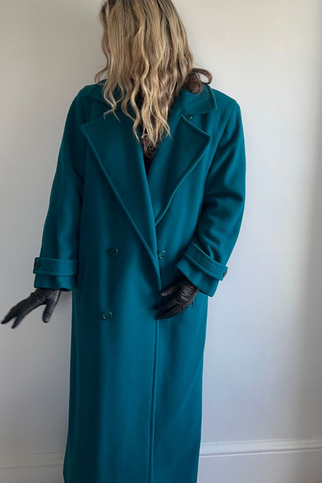 Bill blass wool outlet coat