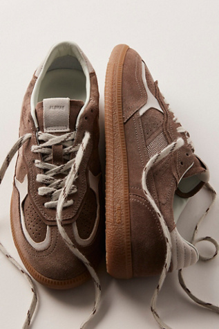 Baskets 490 Rife Alohas
