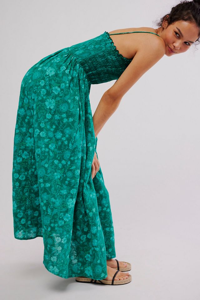 knee length dresses for ladies Vivienne Lace Ruffle Maxi Dress