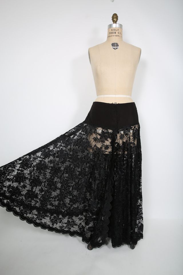 Full Floral Lace Midi Skirt in Black