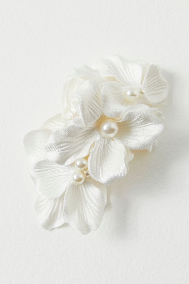 Magnolia Claw Clip #1