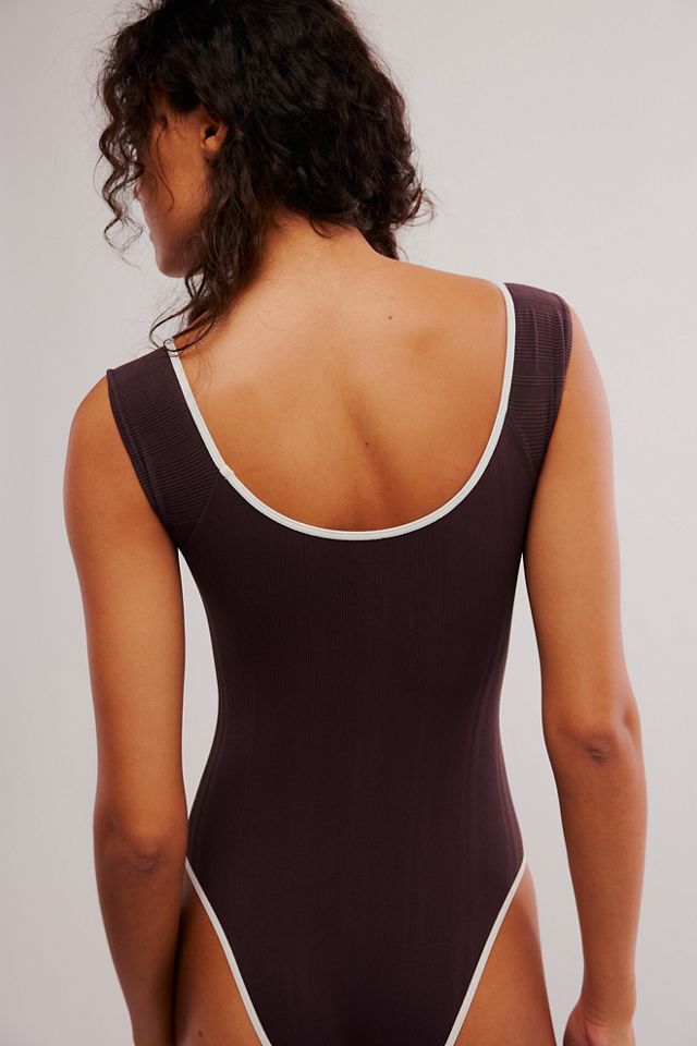 Body Asymétrique It Varies #1