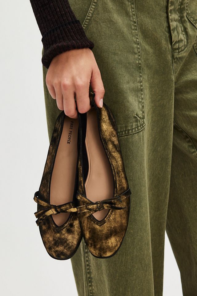 Mania Bow Flats #3