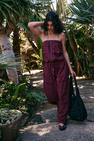 Body Shot Clock par FP Movement en Figue Velours, pour femme chez Free People