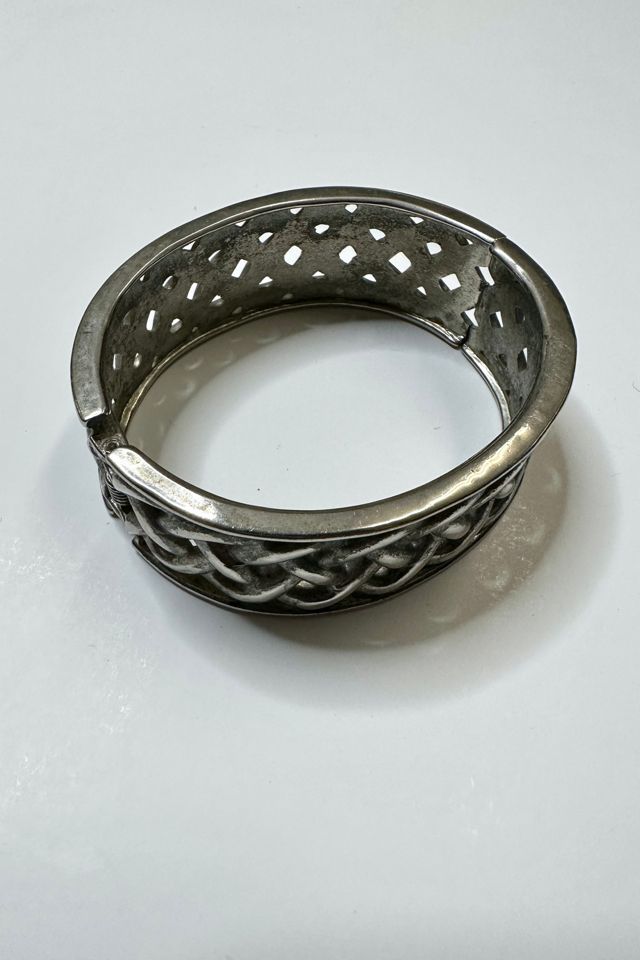 1970s Metal Celtic Braided Cuff Selected by Cherry #1