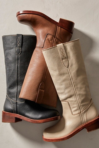 Blaze Pull-On Boots By FP Collection At Free People In Parchment Leather, Size: US 10