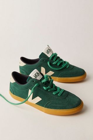 Scarpe VEJA Volley Sneaker In Pelle Biologica – Morbide Ed Eco-Sostenibili - 5